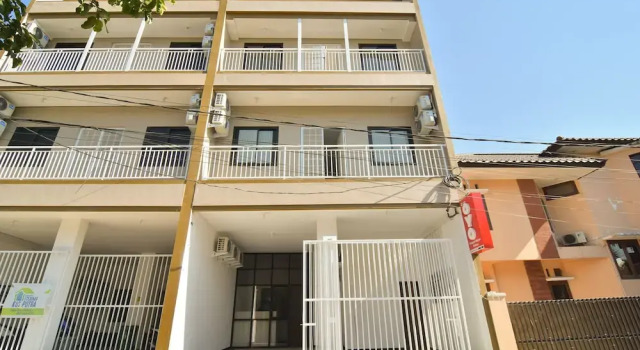 Oyo 1060 Rungkut Mejoyo Selatan, Book Hotel 3-stjernede hoteller i Rungkut, 3*