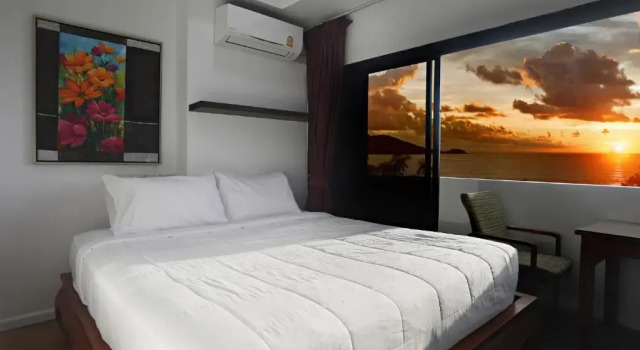 Patong Tower Seaview Family 3 Bedrooms Spa