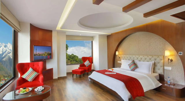 Двухместный номер Premium RS Sarovar Portico