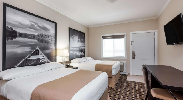 Super 8 by Wyndham Watrous