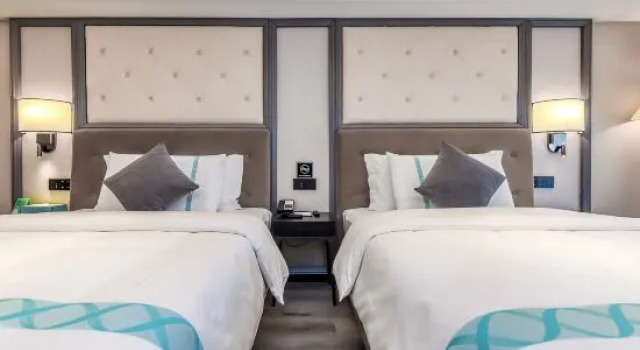 Люкс Deluxe Xana Hotelle Hotel (Chongqing Jiangbei Airport Guanyue Road Subway Station)