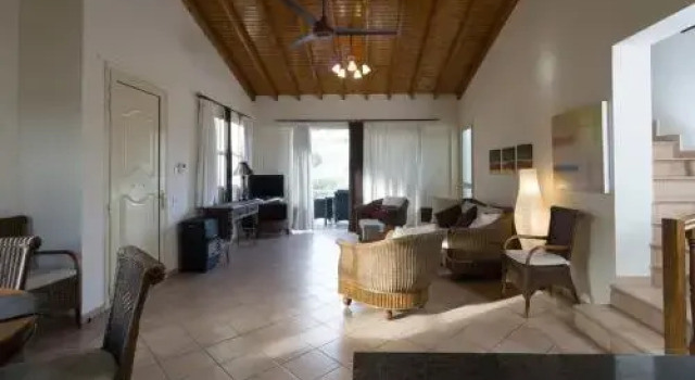 Hilltop Chalet, Book Chalet Villas in Pissouri, Villa