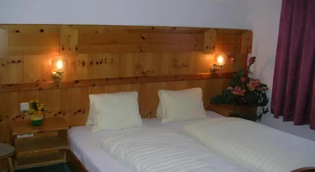Köflerhof Appartements, Prenota Hotel Sankt Leonhard im Pitztal 