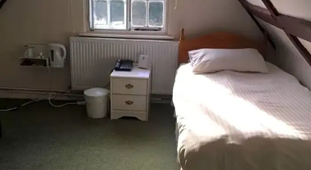 Номер Economy The Cedars Hotel