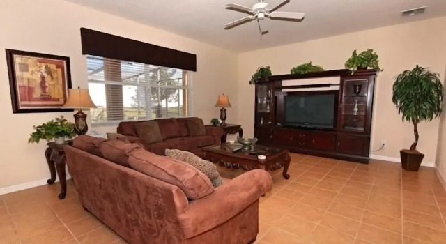 essex Drive Villa Westhaven 1, Buchen Sie Villa Hotels in Four Corners mit Pool, Schwimmbad