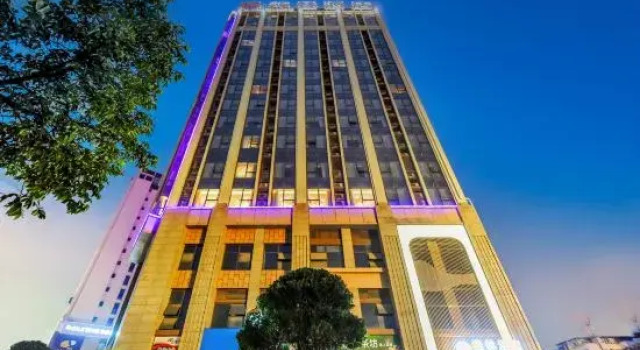 Delin Hotel, Забронировать Отель Чэнду Сычуань, рядом с Станция метро Chengdu North Railway Station