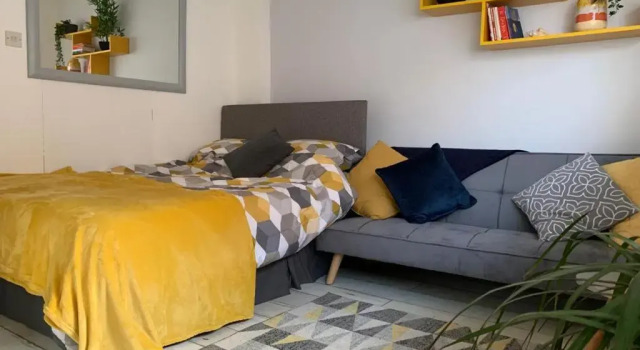 Студия The Beehive - Self Contained Studio by the Sea (Adults Only)
