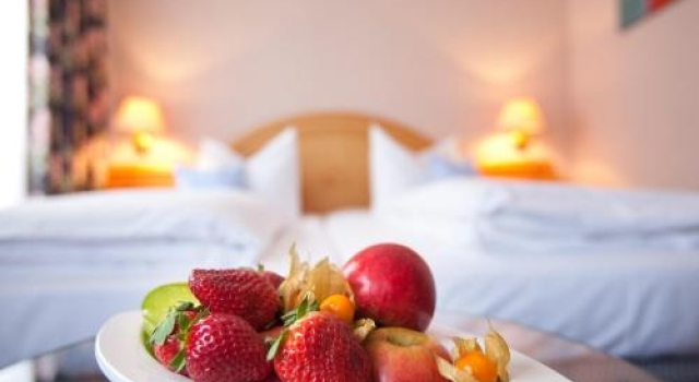 Kress Hotel, Забронировать Отель Бад-Зоден-Зальмюнстер Шпессарт