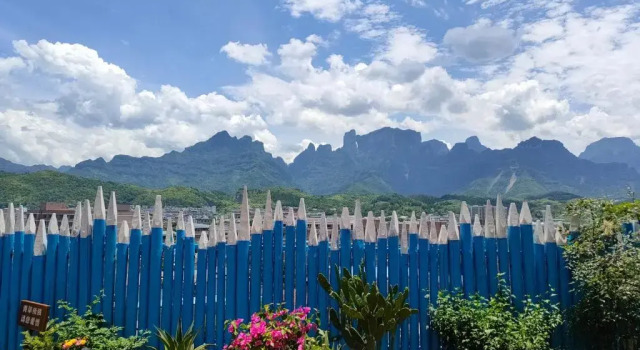 Xiao'en Castle Hotel Tianmenshan, Book Hotel Hoteller i Zhangjiajie med pool, Swimmingpool