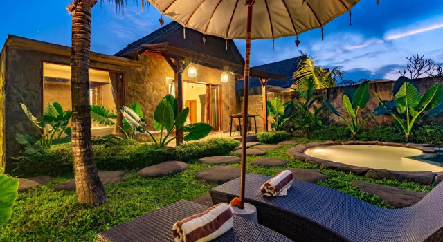 Tiare Villa Ubud by Dhananjaya Hospitality, Rezervovat Vila Chaty v Bali, Chalupa