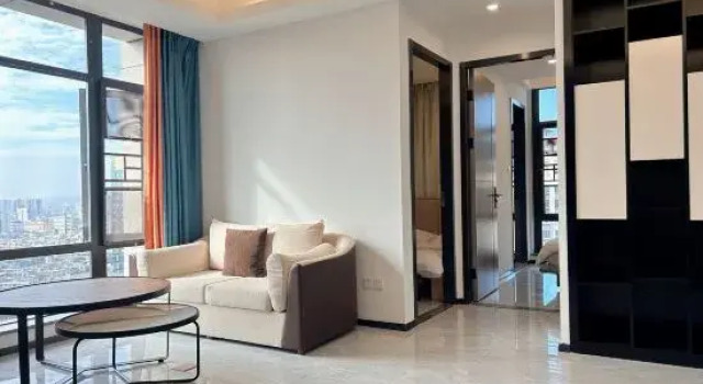 Люкс YL · Yilan Apartment (Shantou Mixc, Longyan South Road Food Street Branch)