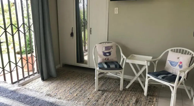 The West Wing Guest Suite. Pringle Bay. (Adults Only), Book Pension Hoteller i Caledon med pool, Swimmingpool