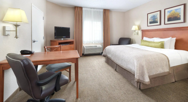 Двухместный люкс Candlewood Suites Kenosha - Pleasant Prairie by IHG
