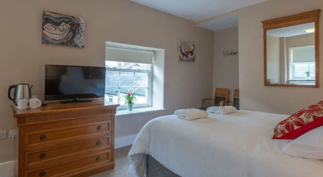 Lion Hotel Builth Wells, Book Hotel Builth Wells Powys