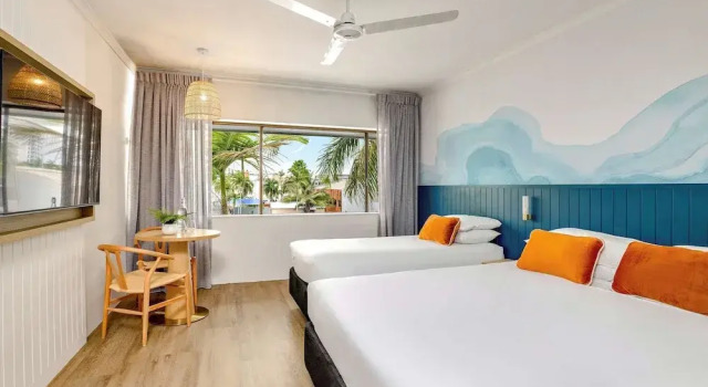Двухместный номер Standard с красивым видом из окна Mercure Cairns