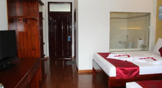 Четырёхместный номер Standard с видом на море GM Doc Let Beach Resort & Spa
