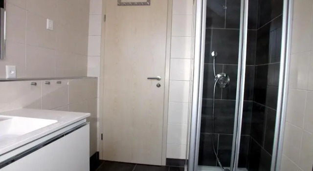 Cottage Pütvia 245F