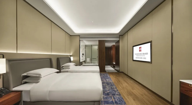 Двухместный номер Deluxe Yuanchang Grand Harbourview Hotel