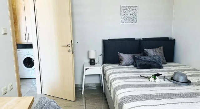 Cozy Snuggle- 2min To Beach, 6min Walk To Old Town, Забронировать Отель Ханья периферийная единица Ханья, рядом с Дом-музей Элефтериоса Венизелоса