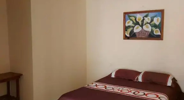 Hotel 20 De Julio, Забронировать Отель Отели Куэрнавака с парковкой, рядом с Robert Brady Museum, Парковка