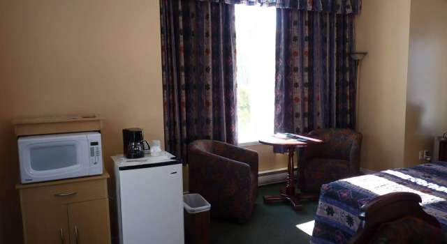 Hotel-Motel Le Saint Faustin, Rezerwuj Motel Lac-Supérieur Mont Tremblant Region