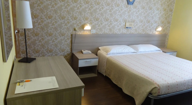 Двухместный номер Standard с балконом Hotel Saturno