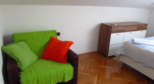 Apartment Tanja, Prenota Appartamento Hotel a Isole Quarnerine con parcheggio, Parcheggio