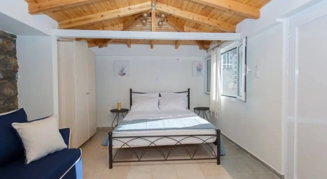New Hope, studio with pool near the beach