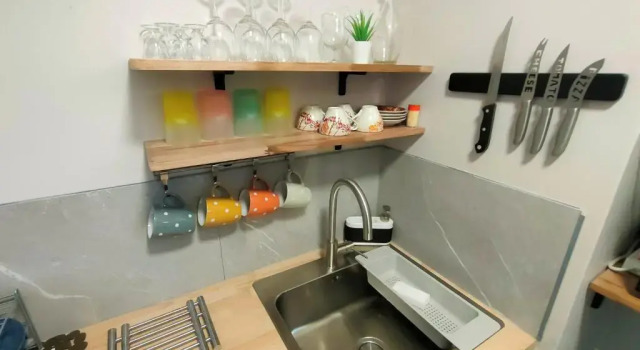 Апартаменты Lovely flat nearby Paris fully redone with free parking on premises and balcony