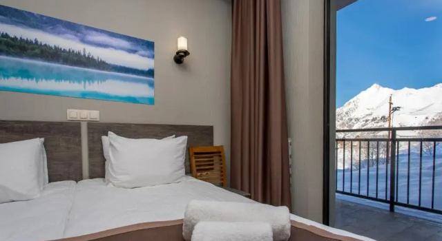 Двухместный номер Standard с видом на горы Отель Geography Hotel