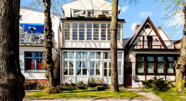 Ferienwohnungen -Am Strom 41- in Warnemünde, Забронировать Отель Росток Мекленбург-Померания, рядом с Набережная Варнемюнде