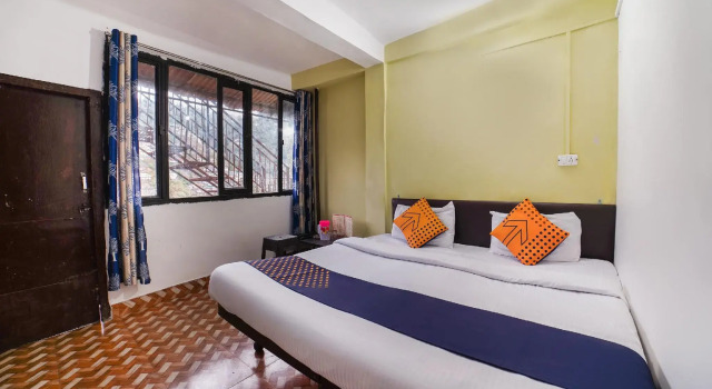 SPOT ON 66981 Mahi Home Stay