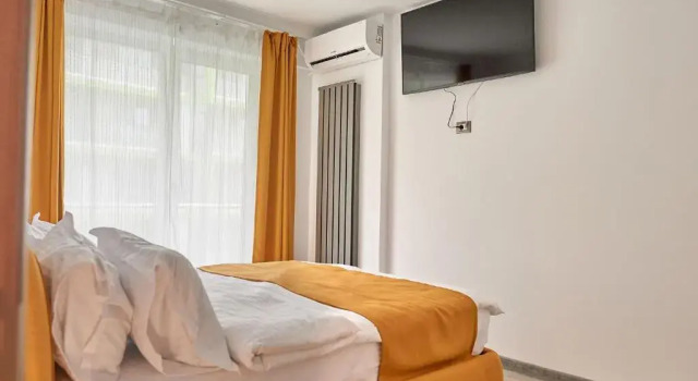 Opal Luxury Apartment 109 Spa n Pool Beach resort, Varaa Huoneisto Hotellit Mamaia-Sat pysäköinnillä, Pysäköinti