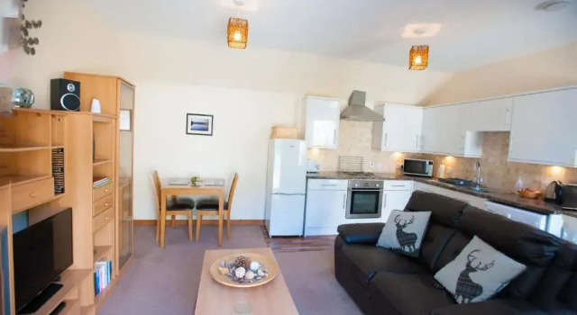 Коттедж Glenernan Self Catering Cottages