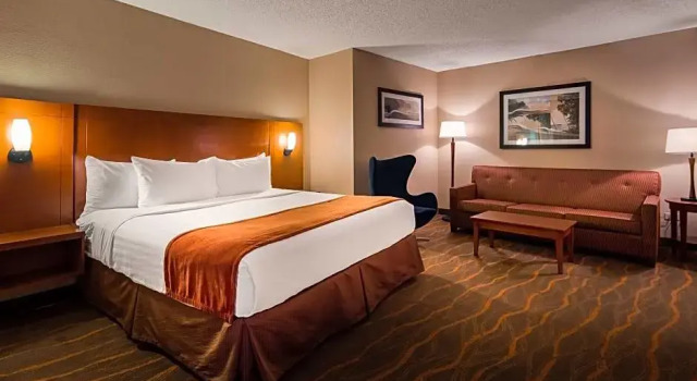Best Western Lake Buena Vista in the Walt Disney World Resort, Забронировать Курортный отель Парк развлечений Walt Disney World штат Флорида