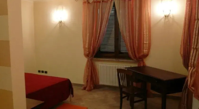 Agriturismo La Primula, Book Hotel Hoteller i Lequio Tanaro med parkering, Parkering