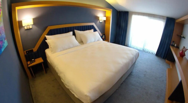 Roof 264 Hotel and Suites, Varaa Hotelli Hotellit Marmara-alue pysäköinnillä, Pysäköinti