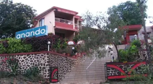 Hotel Anando Saputara, Boek Hotel Saputara New Delhi