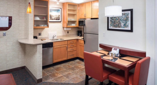 Dwuosobowy suite 1 sypialnia Residence Inn Dothan