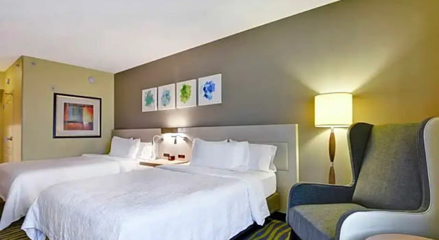 Номер Mobility/Hearing Accessible with Tub Hilton Garden Inn Orlando Lake Buena Vista