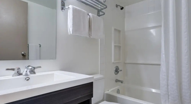 Двухместный номер Premier Heritage Inn Hotel & Convention Centre - Saskatoon