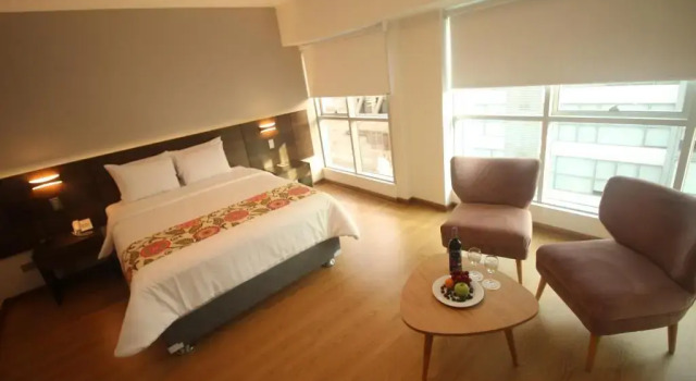 Полулюкс Hotel Britania Crystal Collection