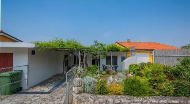 Apartment Crveni, Book Lejlighed Hoteller i Laura med parkering, Parkering