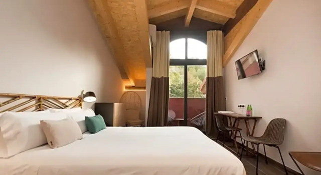 Номер Standard с балконом Hotel Rural Sagarlore