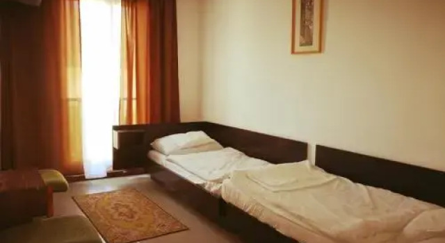 Hotel Oroszlán, Varaa Hotelli Szigetvar Baranya