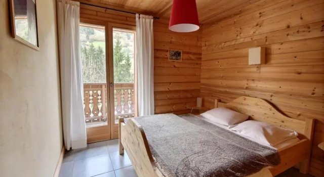 Chalet Au Calme - Seytroux - 12 Personnes- Combette, Забронировать Шале Виллы Овернь-Рона-Альпы, Вилла