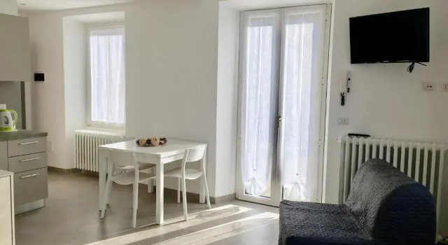 Casa Cesira, Boek Hotel Pettenasco Lake Orta