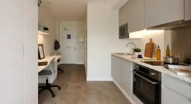 Студия Student Only View Studios Bermondsey