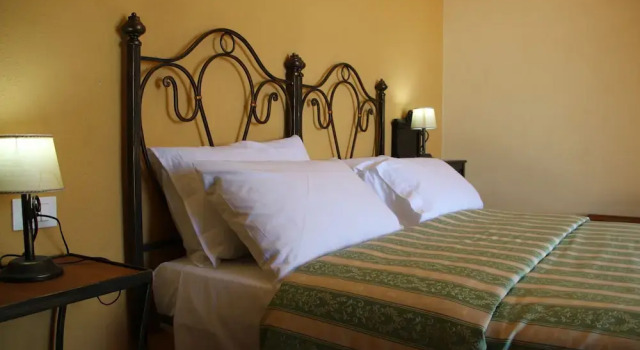 Feudo Magazzeni Etna, Book Hotel Hotels in Sicily with Parking, Parking