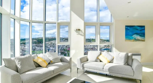 Апартаменты Дуплекс Impressive Beach View Penthouse